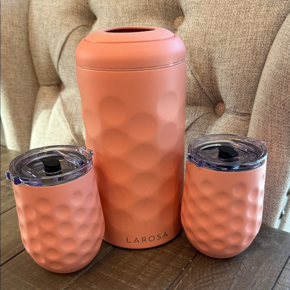 LAROSA Wine & Champagne Chiller with Two Wine Tumblers in Desert Coral